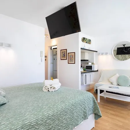 Apartment Punta Paraiso *